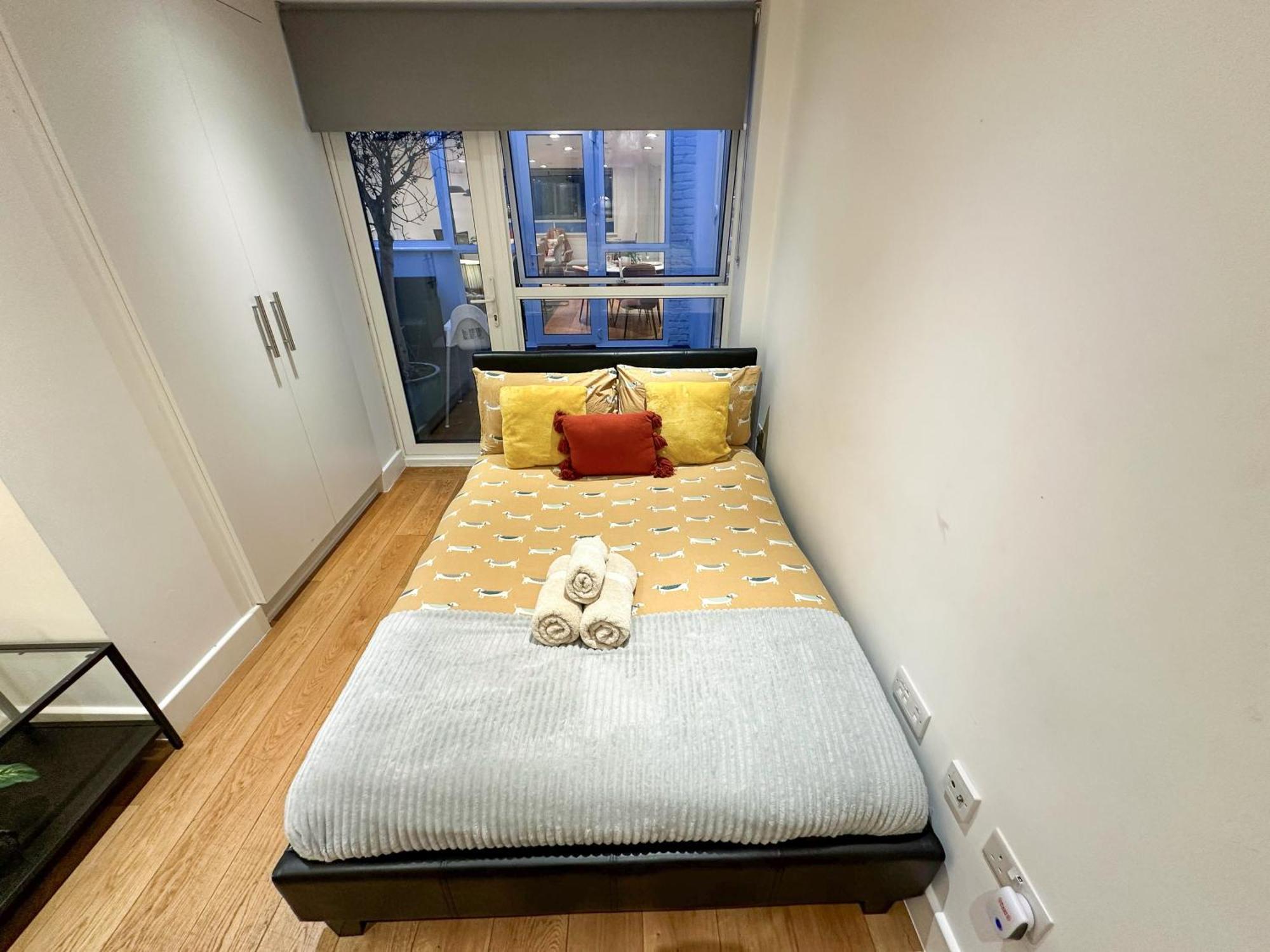 Chic 3 Bedroom Flat With Private Terrace In Holloway Near Finsbury Park Londres Exterior foto